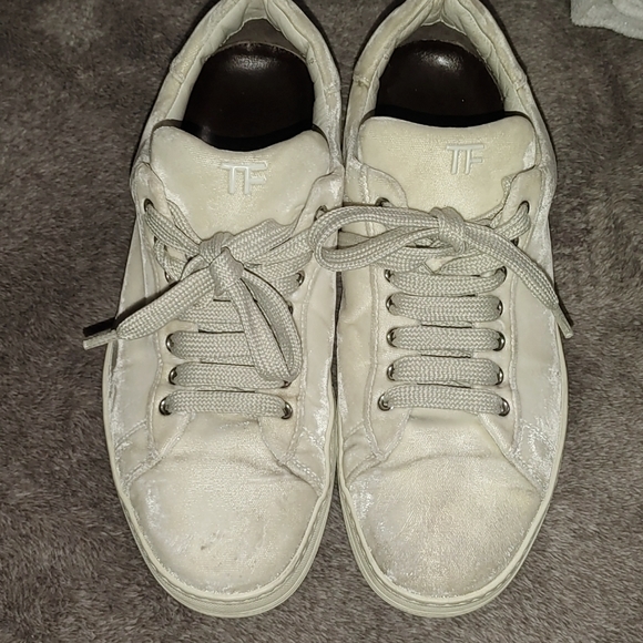 *SOLD.* Tom Ford Velvet Russel Low Sneakers - Picture 7 of 10